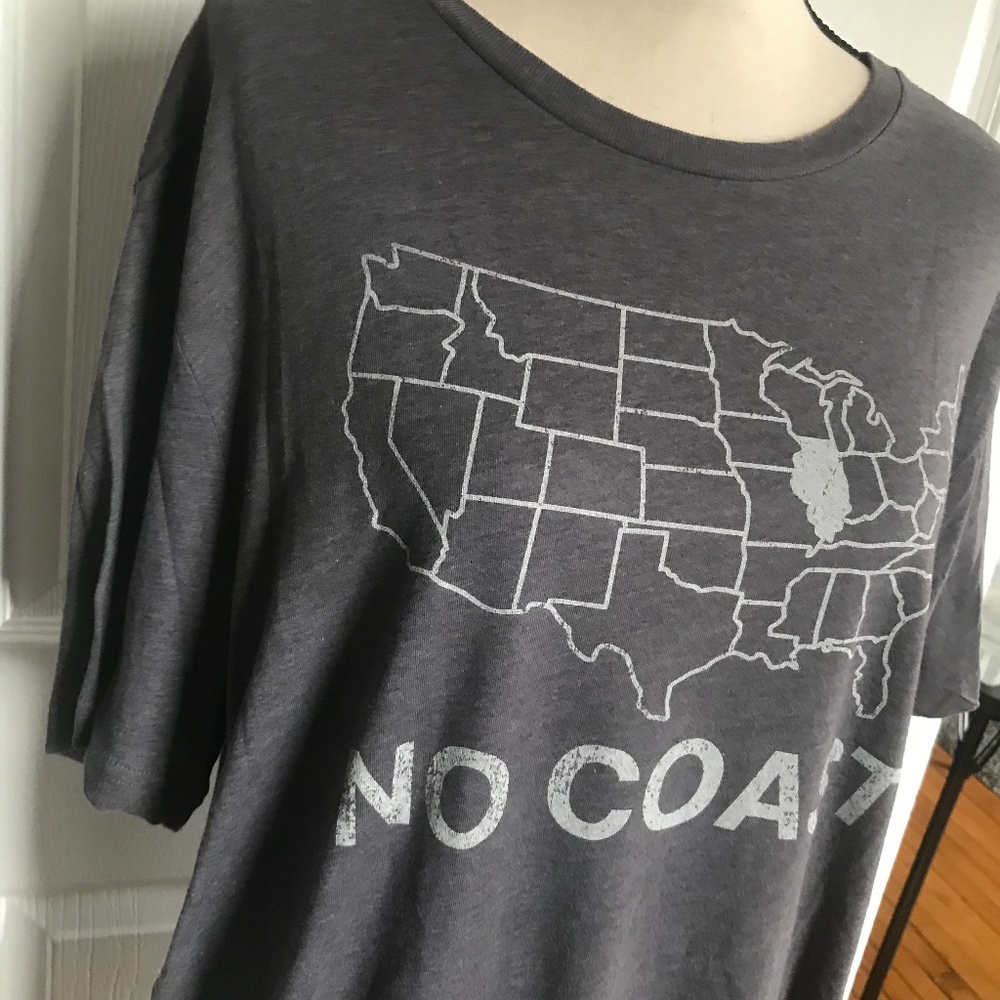 "No Coast" Illinois Gray Women's T-shirt Size XL Brand New